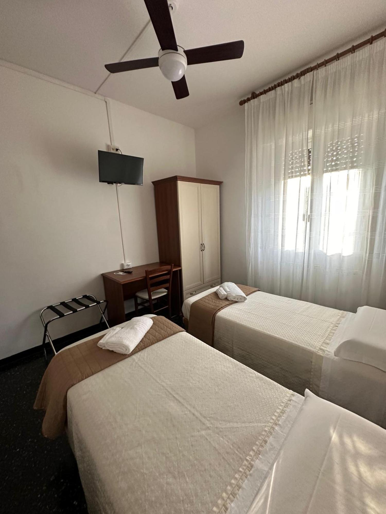 Hotel La Pineta Cogoleto Eksteriør bilde