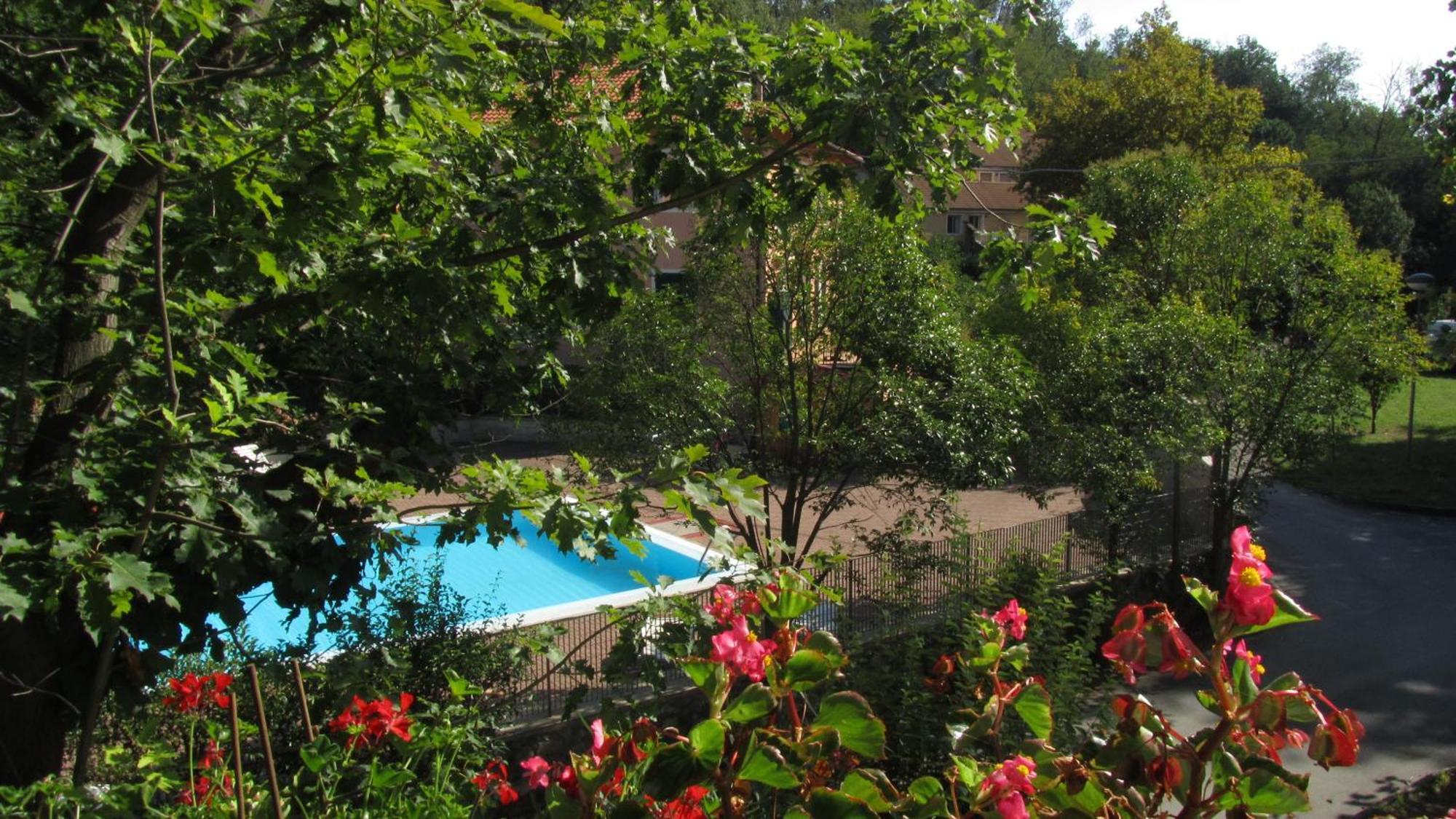 Hotel La Pineta Cogoleto Eksteriør bilde