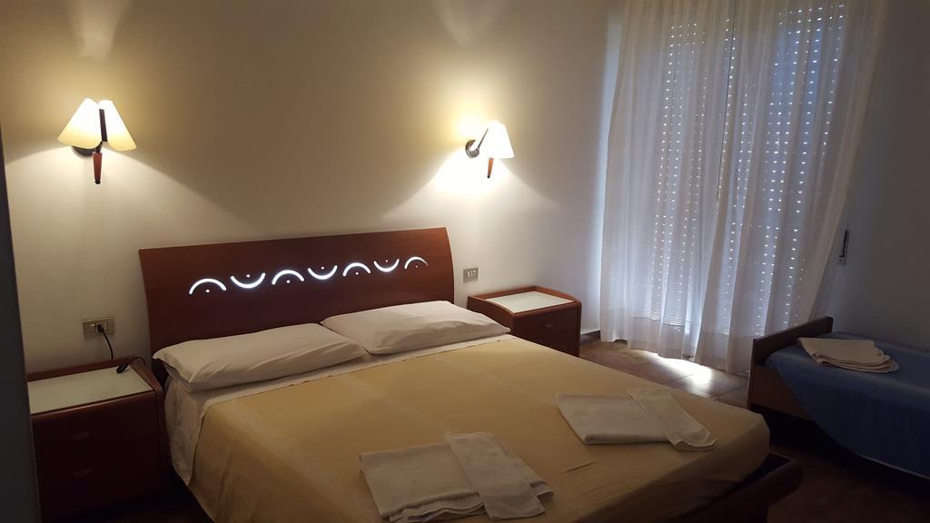 Hotel La Pineta Cogoleto Eksteriør bilde